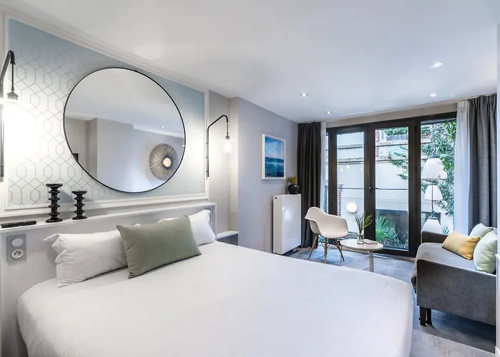 莱斯2别墅酒店 3*