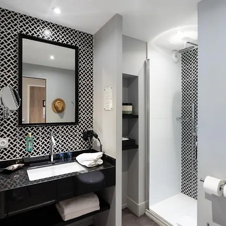 Les 2 3* טרוביל-סור-מאר