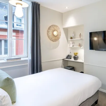 Hotel Les 2 3*
