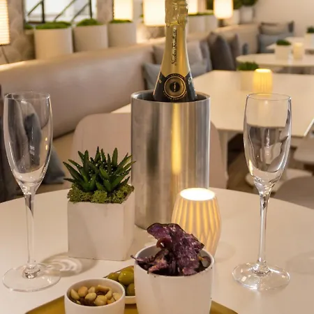 Hotel Les 2 Trouville-sur-Mer